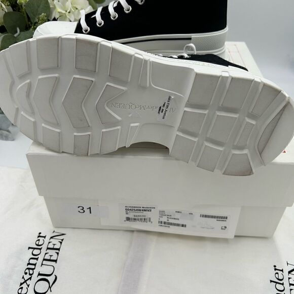 Men’s Alexander McQueen tread slick sneakers, size 46 made in Italy - Picture 7 of 11